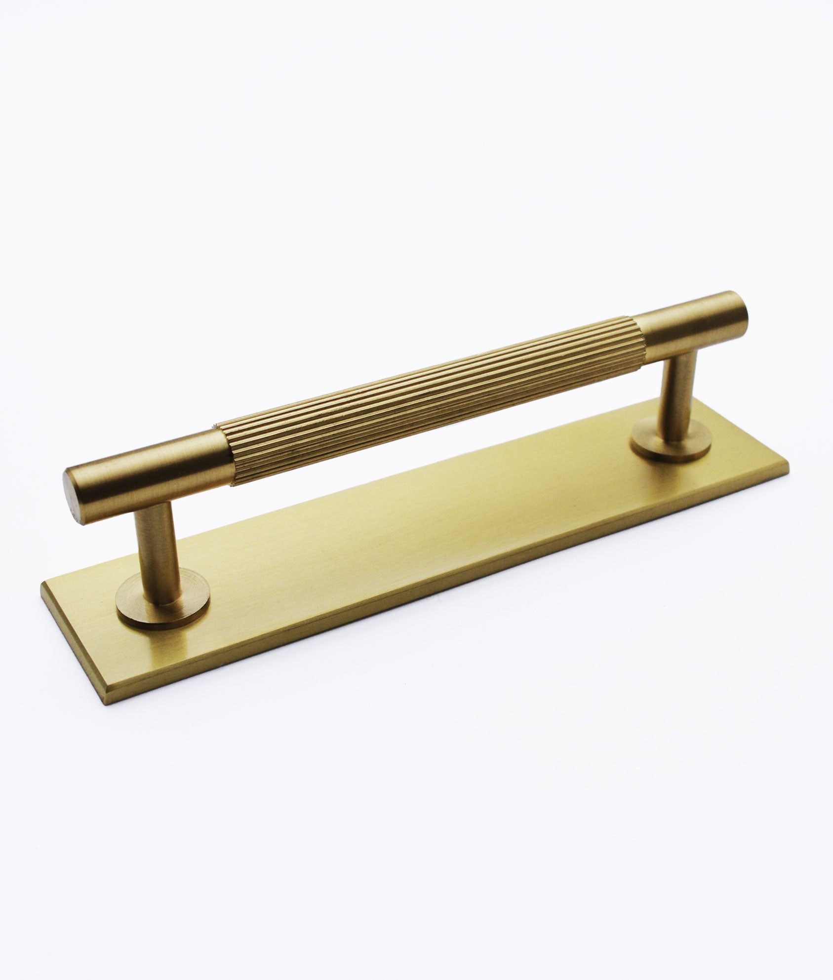 Wilton Linear Cabinet Pull Handle on Rectangular Plate