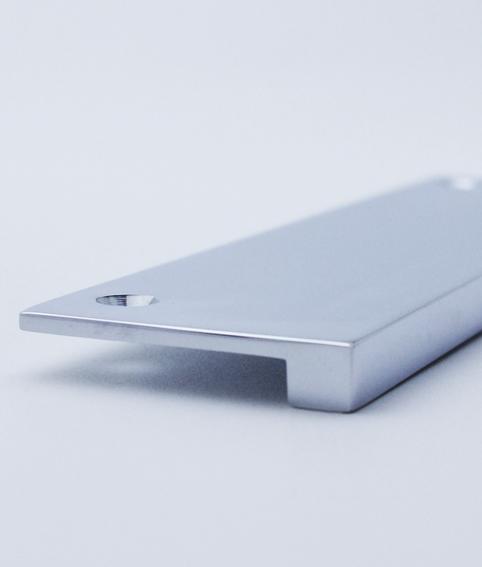 Squared Edge Cabinet Pull Handle To Suit 19mm Doors