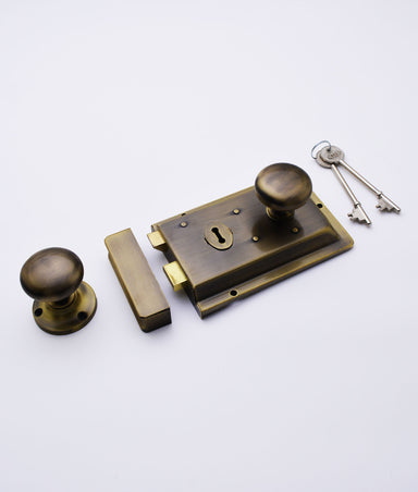 Traditional Box Rim Lock c/w 52mm Plain Bun Knob Set