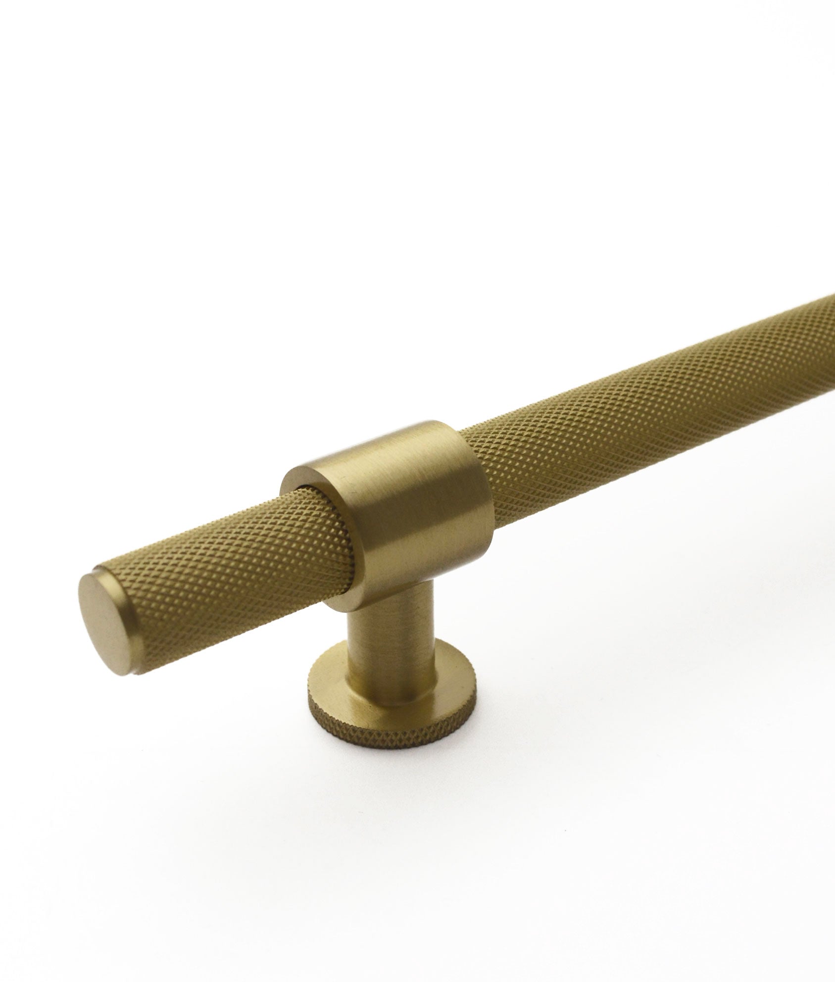 Wanamaker Knurled Cabinet Pull Handle, 14mm Bar