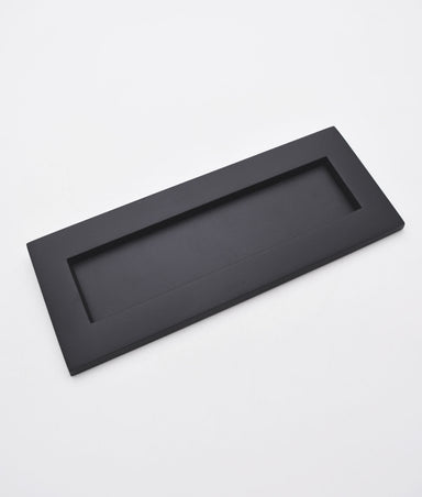 Ellon Matt Black Letter Plate