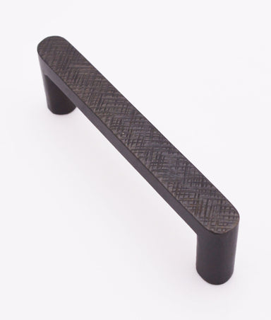 Damocles Texture Cabinet Handle