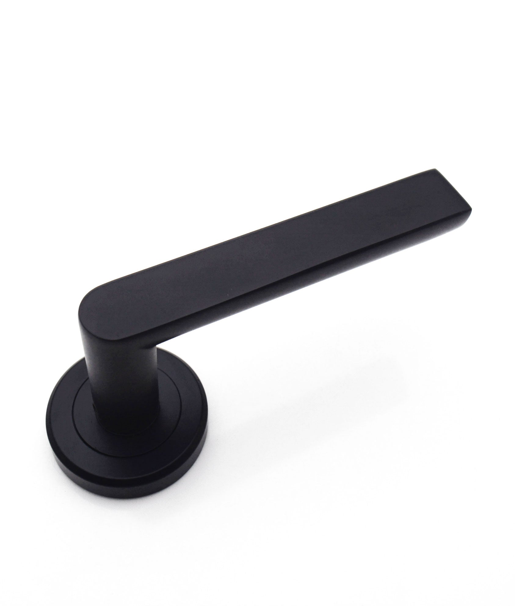 Hoby Matt Black Lever on Rose
