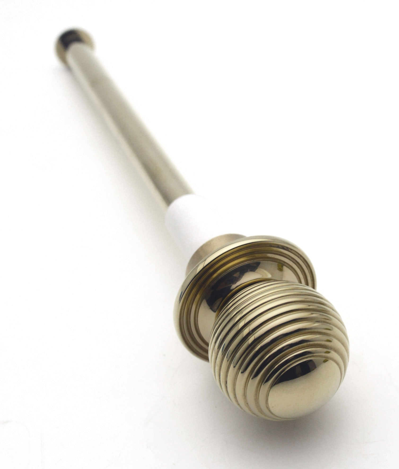 Cobham Valet Retractable Pull Out Clothes Rod