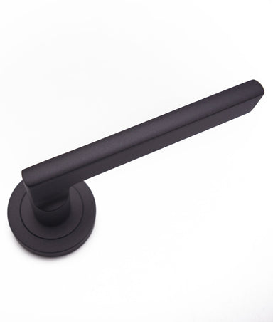 Wilton Goodyear Lever on Rose