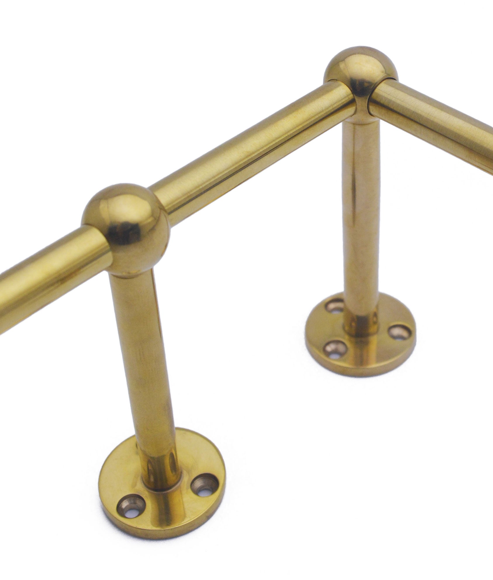 9mm Tall Solid Brass Fiddle Rail Centre Bracket