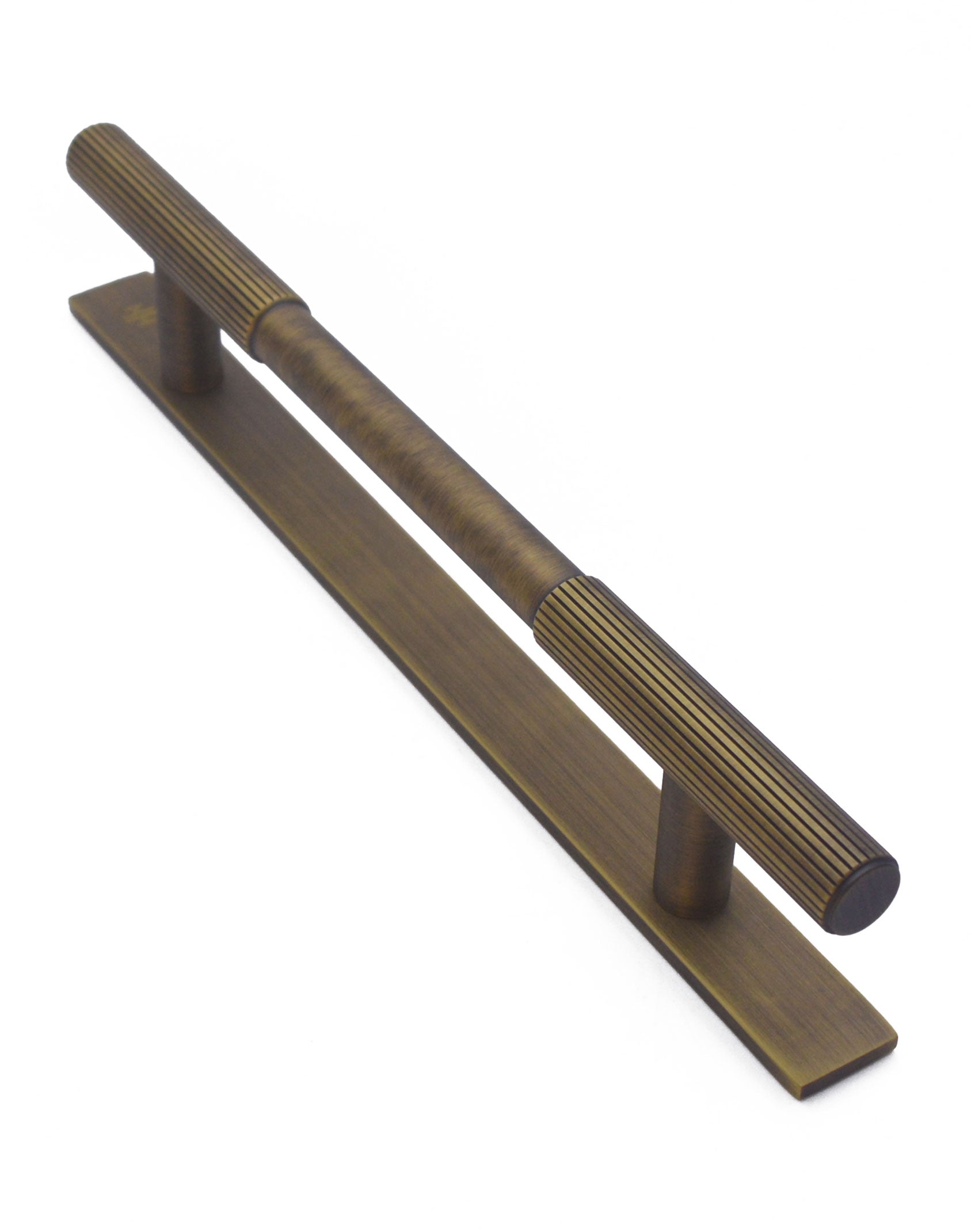 Capri Timberline Cabinet Pull Handle on Plate