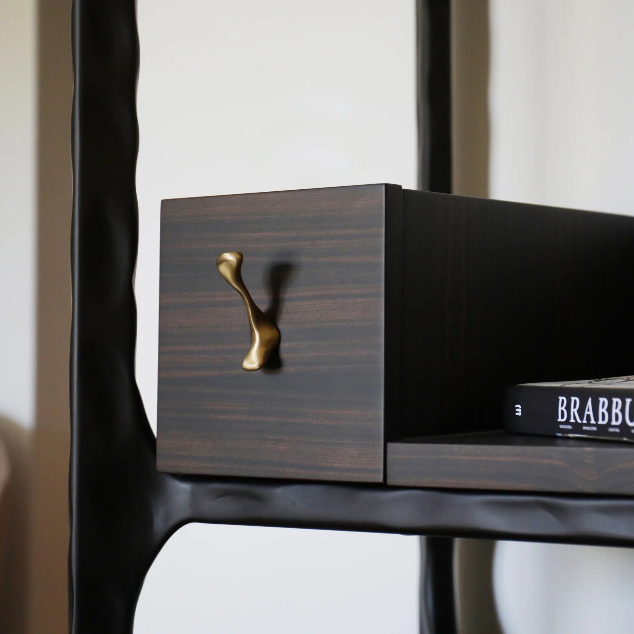 Nouveau Drawer Handle EA1012