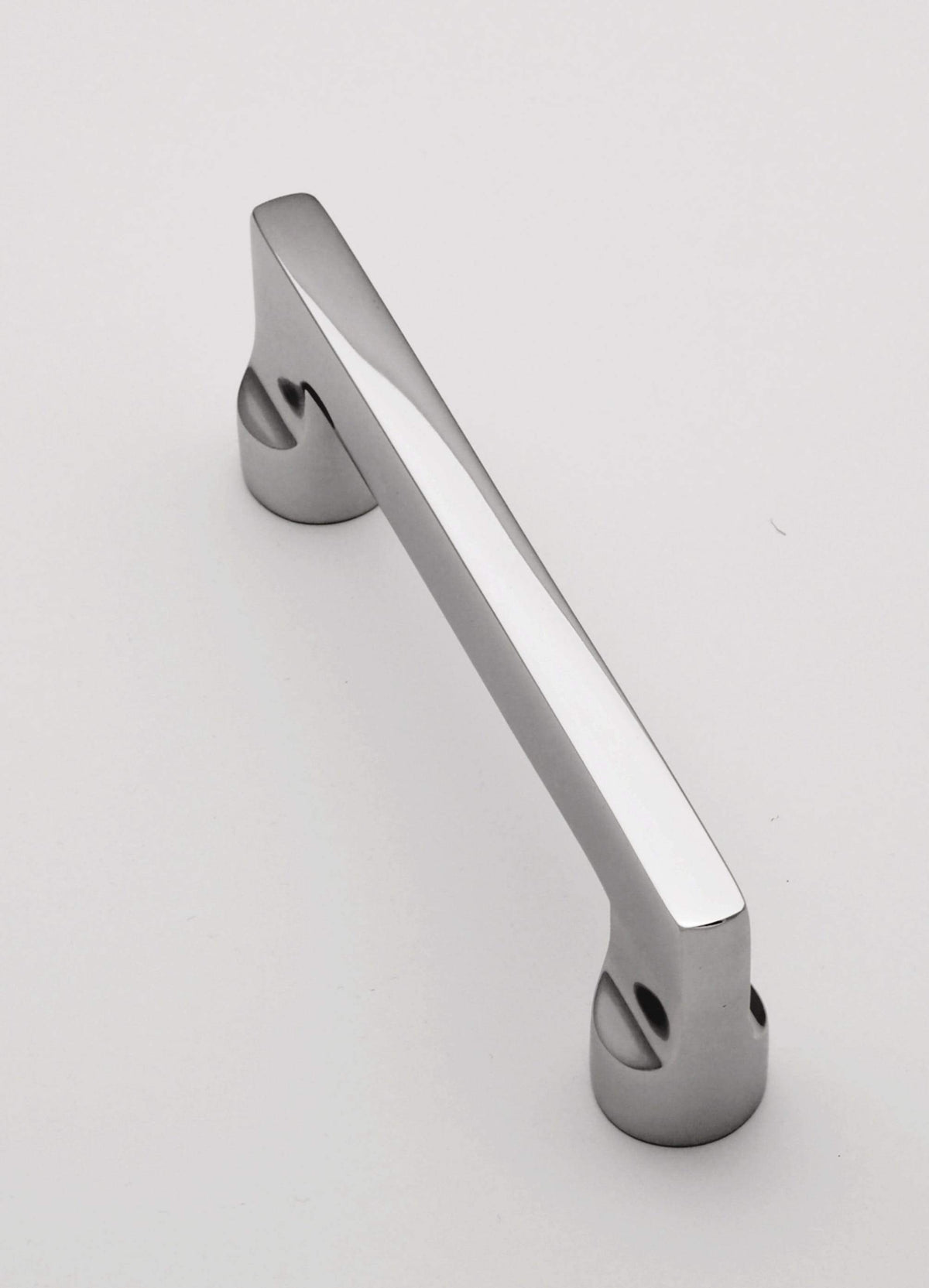 Pinch Cabinet Handle — A&H Brass