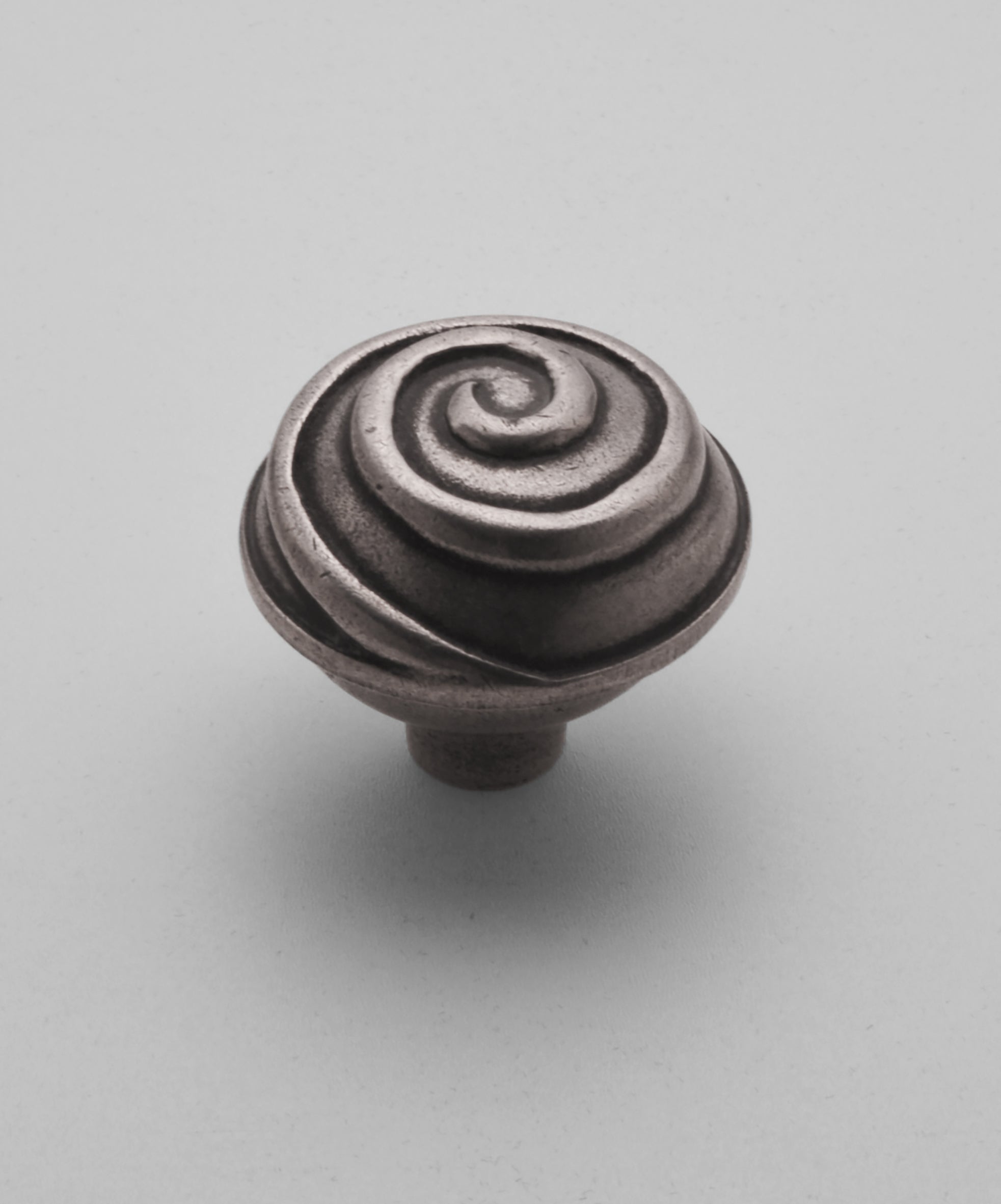 Swirl Cupboard Knob (Solid Pewter)