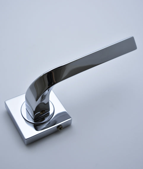 Penne Lever on Square Rose