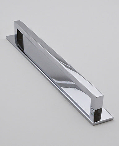 Cube Cabinet / Appliance Pull Handle On Plate