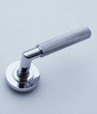 Theon Knurled Lever On Round Rose