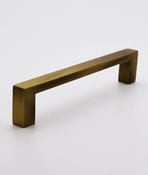 Cadiz Flat Mitered Pull Handle