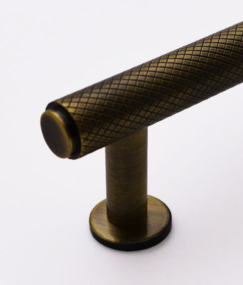 Cadiz Oxwick Knurled Cabinet Pull Handle on Rose